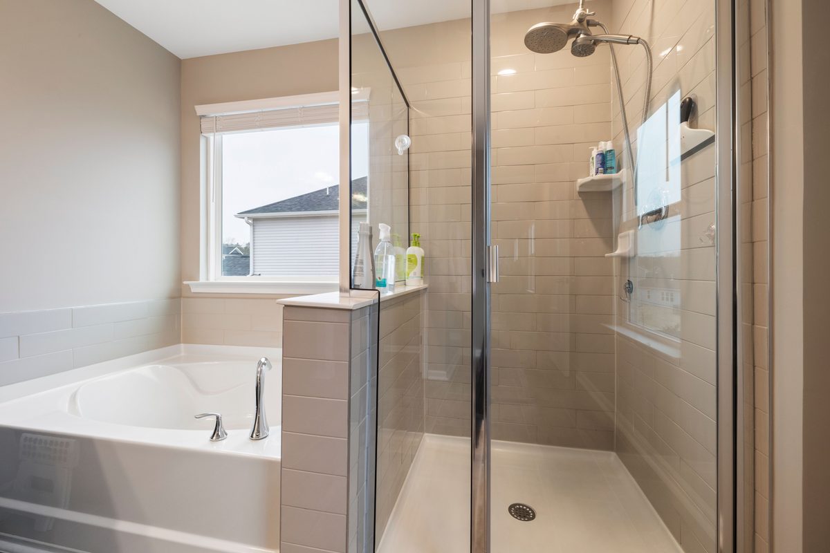How Much Does a Shower Surround Cost? Pricing Breakdown